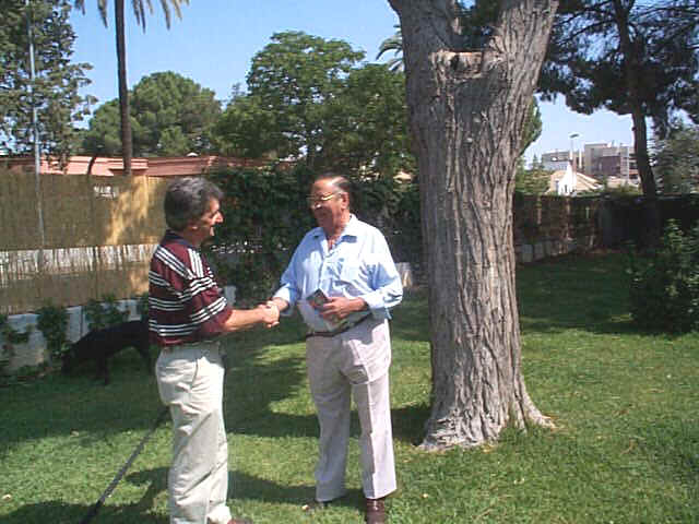 Dcp00422.jpg (44826 bytes)